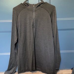 Lululemon-Mens Large - 3/4 Zip- Black